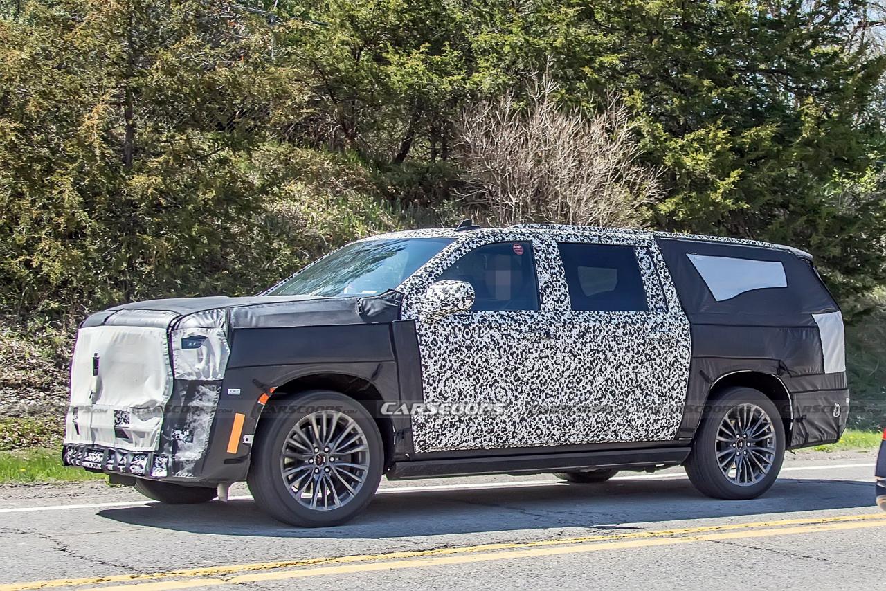 2023-Cadillac-Escalade-V-4.jpg