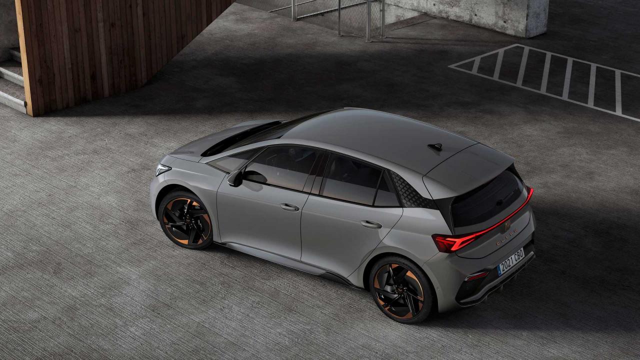 cupra-born-2021 (4).jpg