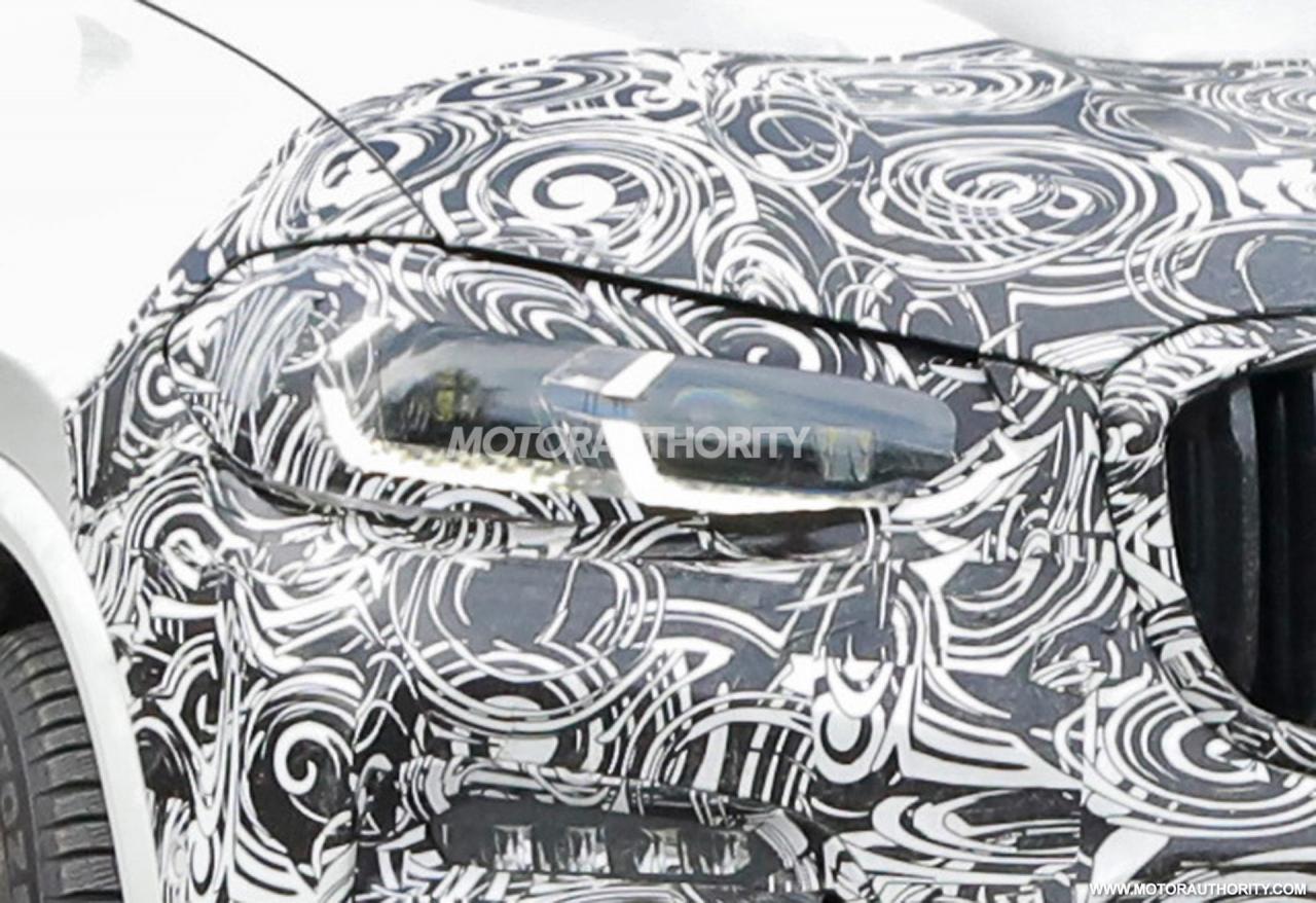 BMW X3 facelift 2022 LCI Spy (6).jpg