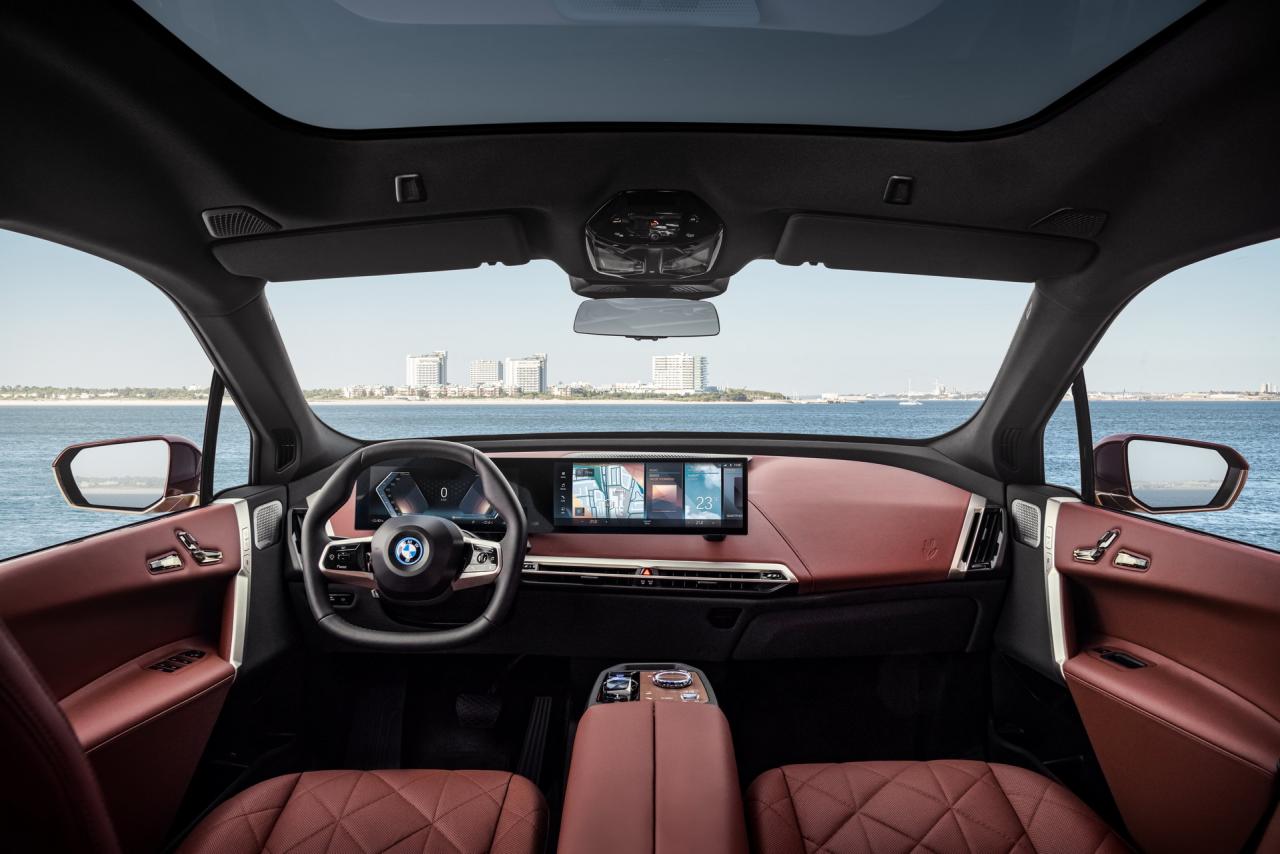 BMW-iNext-SUV-41.jpg