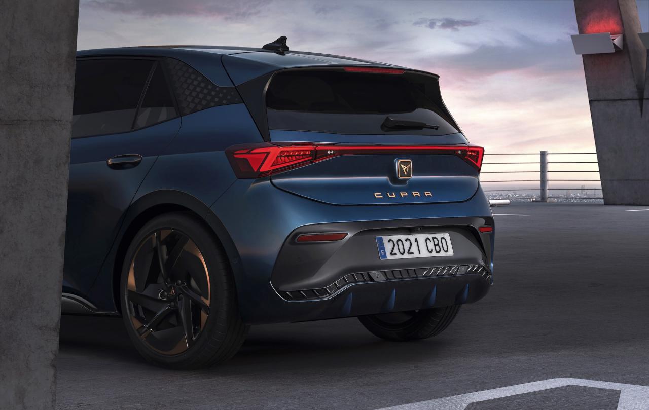 Cupra-Born-7.jpg