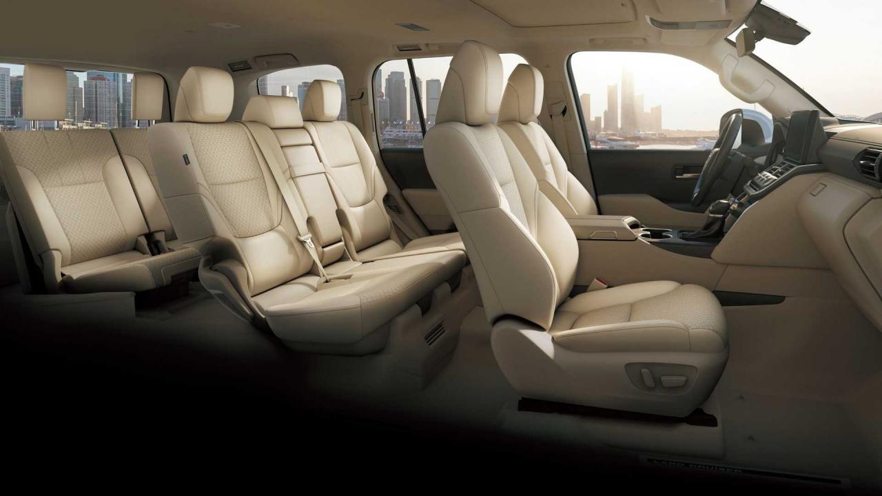 2022-toyota-land-cruiser (14).jpg