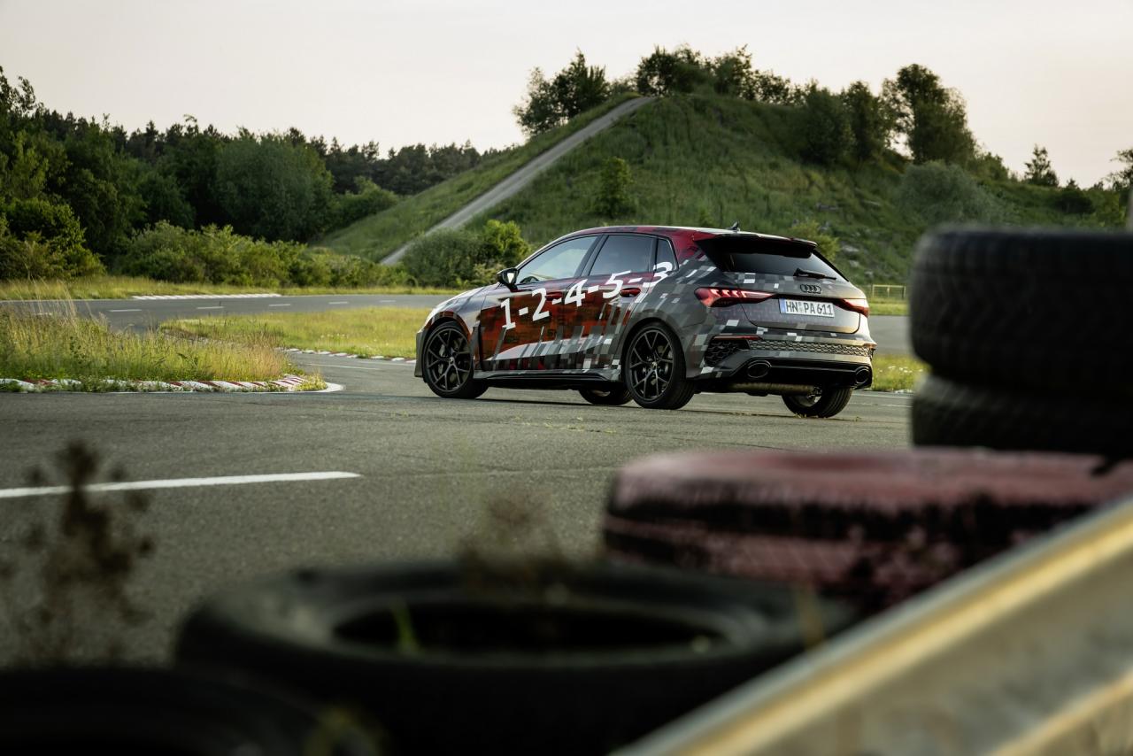 2022-Audi-RS-3-Sneak-Preview-009.jpg