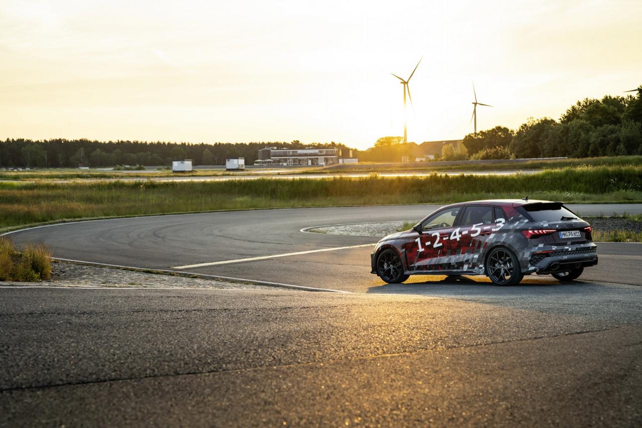 2022-Audi-RS-3-Sneak-Preview-014.jpg