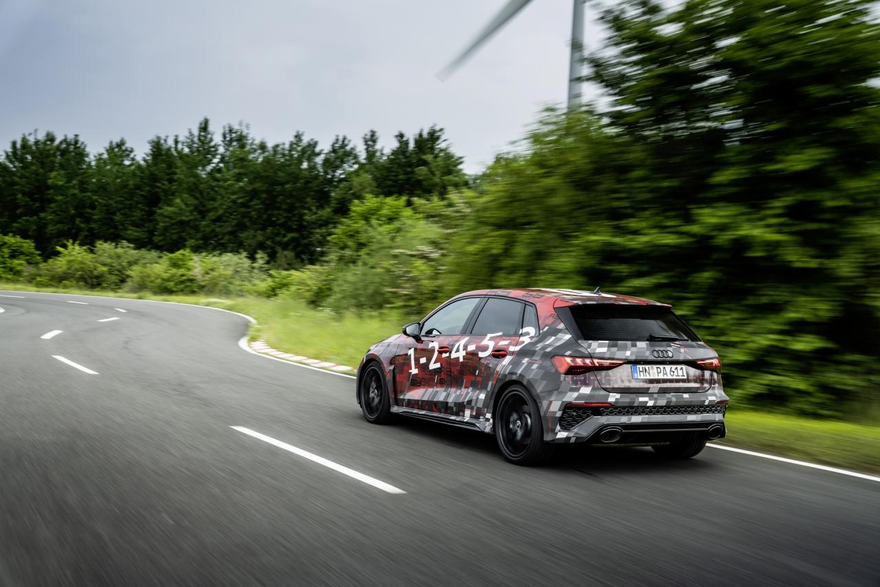 2022-Audi-RS-3-Sneak-Preview-032.jpg