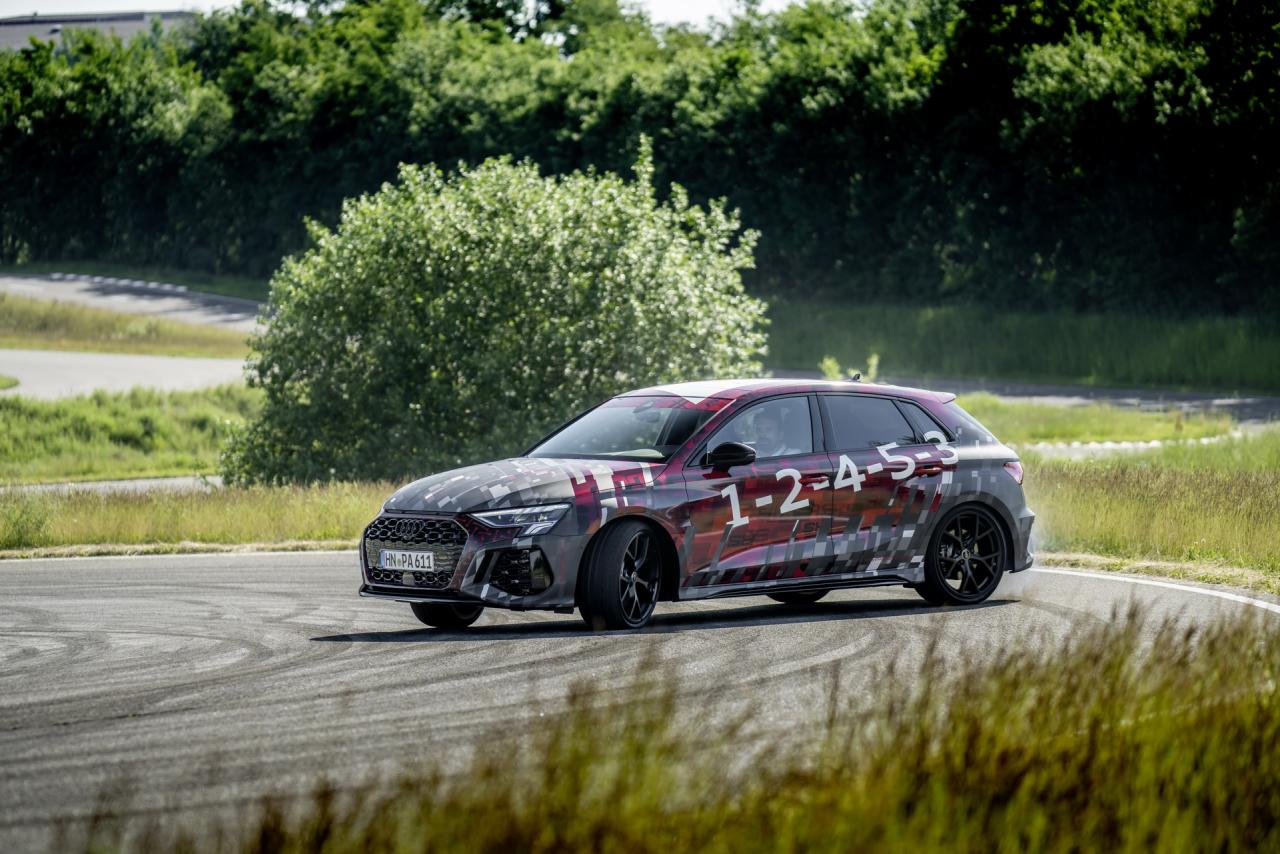 2022-Audi-RS-3-Sneak-Preview-043.jpg