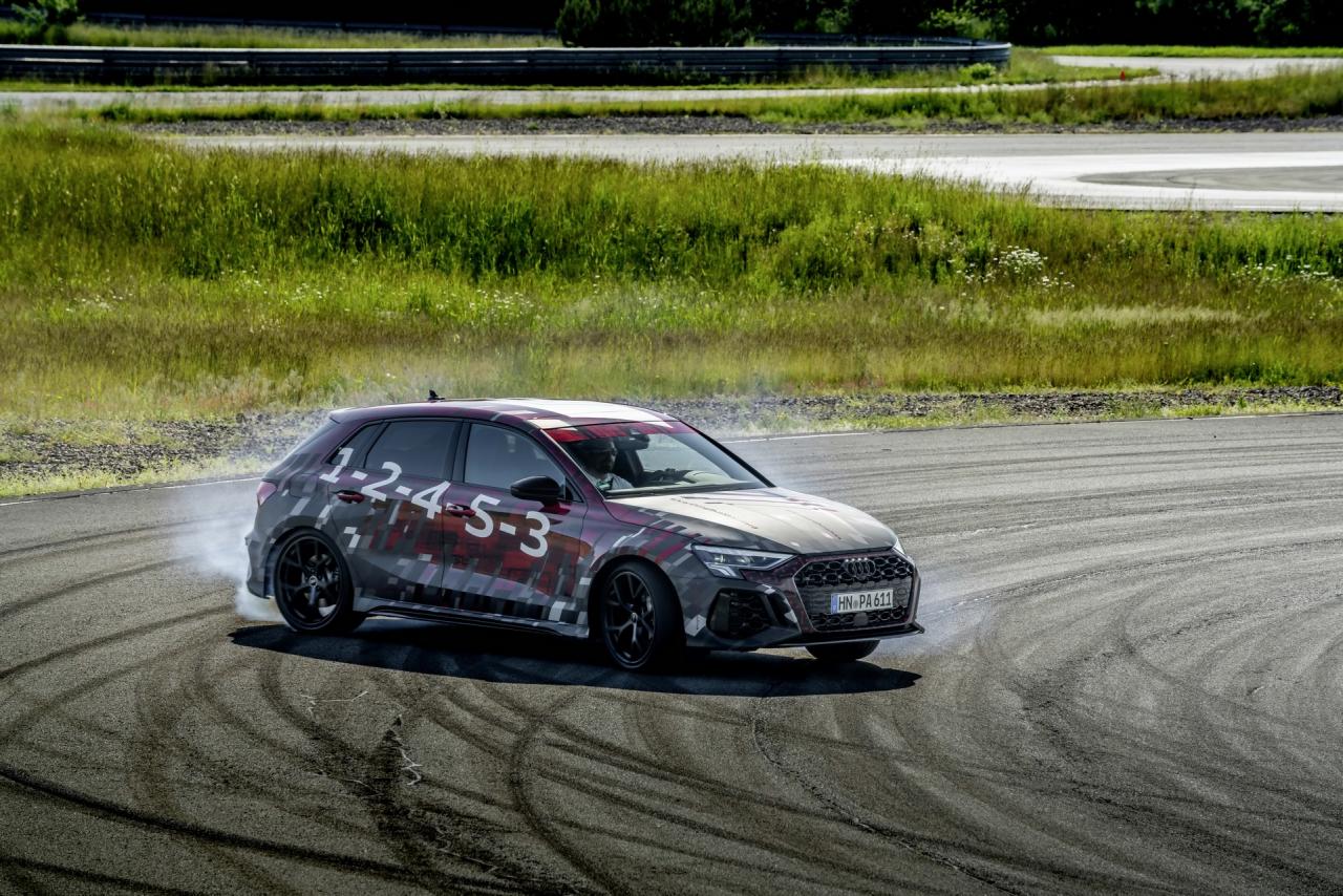 2022-Audi-RS-3-Sneak-Preview-047.jpg