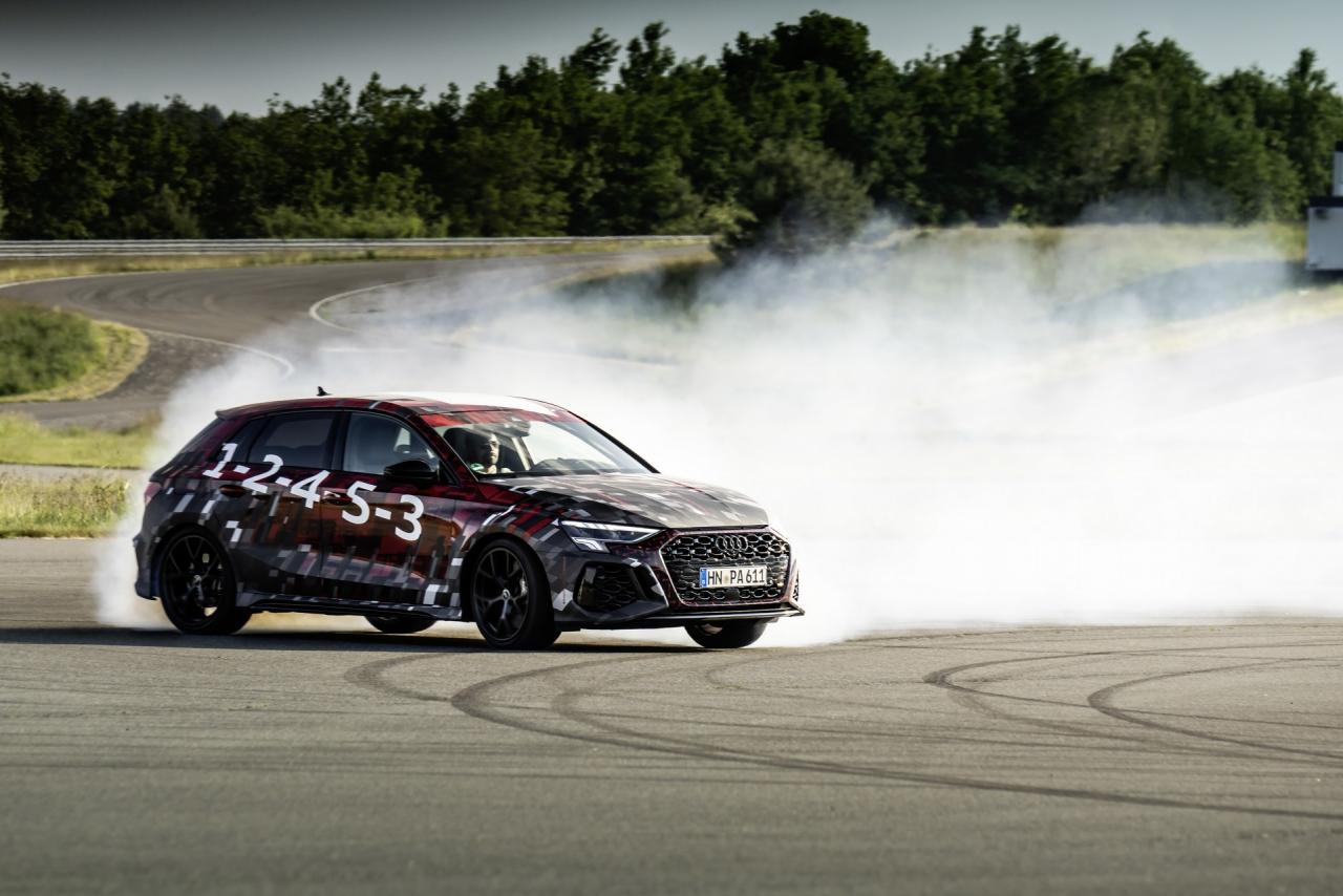 2022-Audi-RS-3-Sneak-Preview-053.jpg