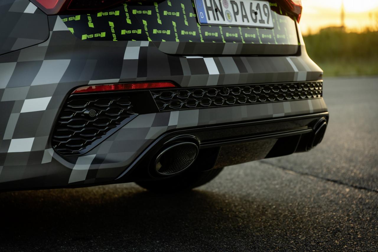 2022-Audi-RS-3-Sneak-Preview-069.jpg