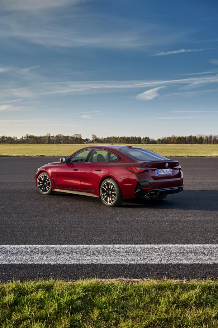 2022-BMW-4-Series-Gran-Coupe-18.jpg