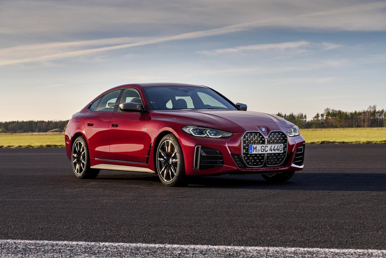 2022-BMW-4-Series-Gran-Coupe-26.jpg