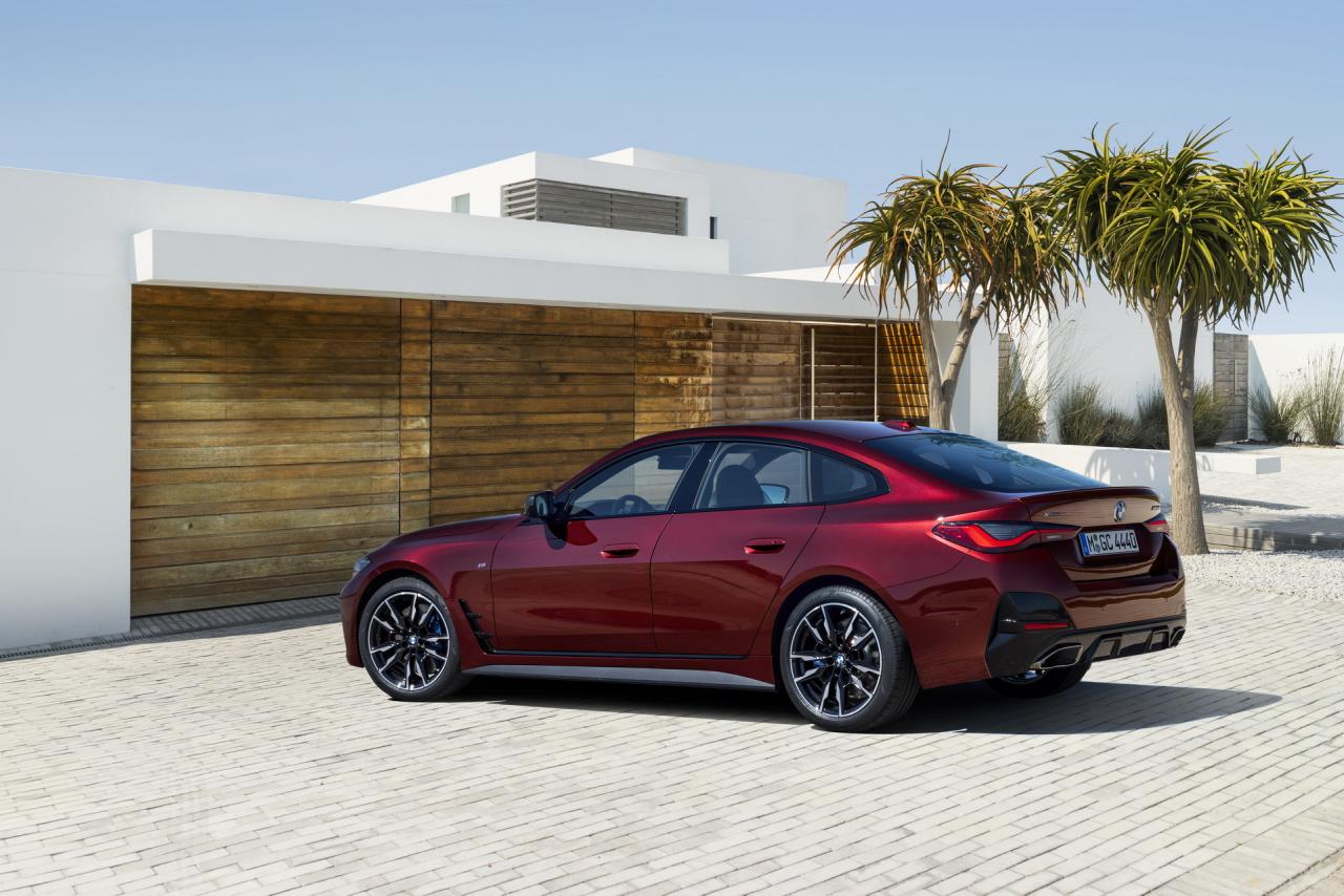 2022-BMW-4-Series-Gran-Coupe-31.jpg