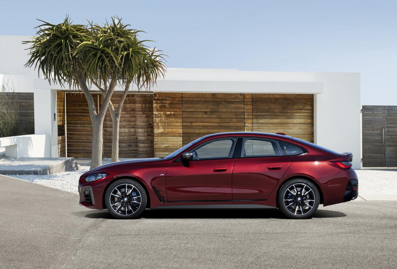 2022-BMW-4-Series-Gran-Coupe-33.jpg