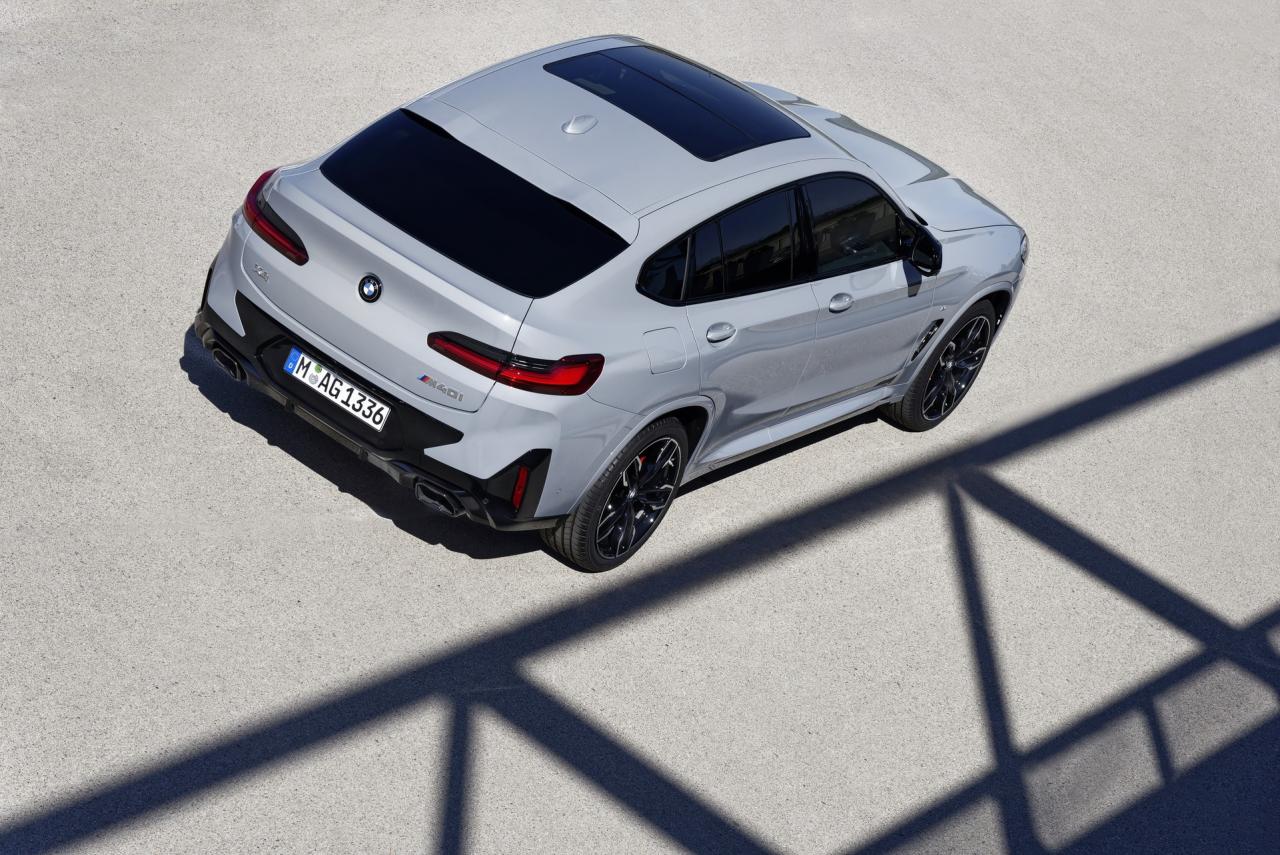 2022-BMW-X3-X4-52.jpg