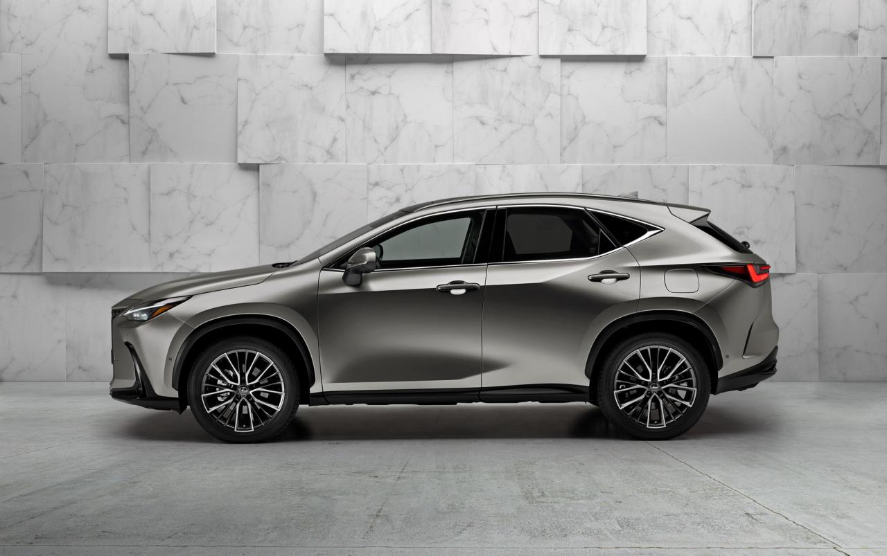 2022-Lexus-NX-23-EU-Spec.jpg
