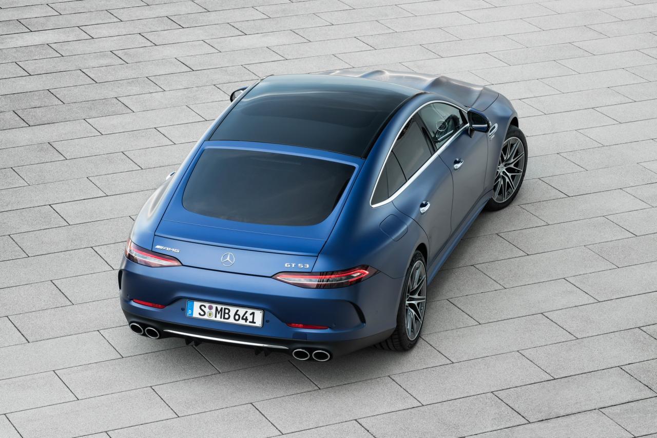2022-Mercedes-AMG-GT-4-Door-Coupe-21.jpg