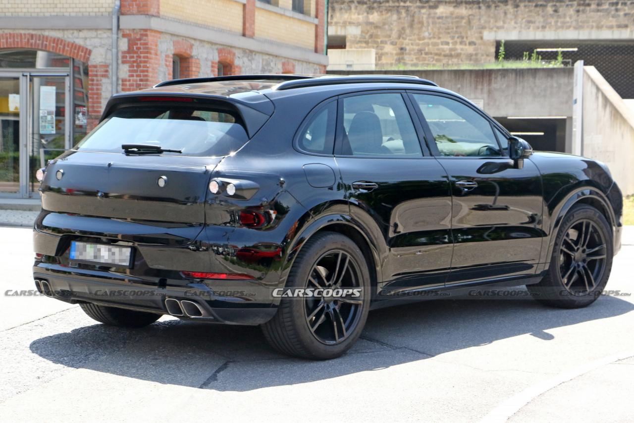 2022-Porsche-Cayenne-Facelift-carpix-8.jpg