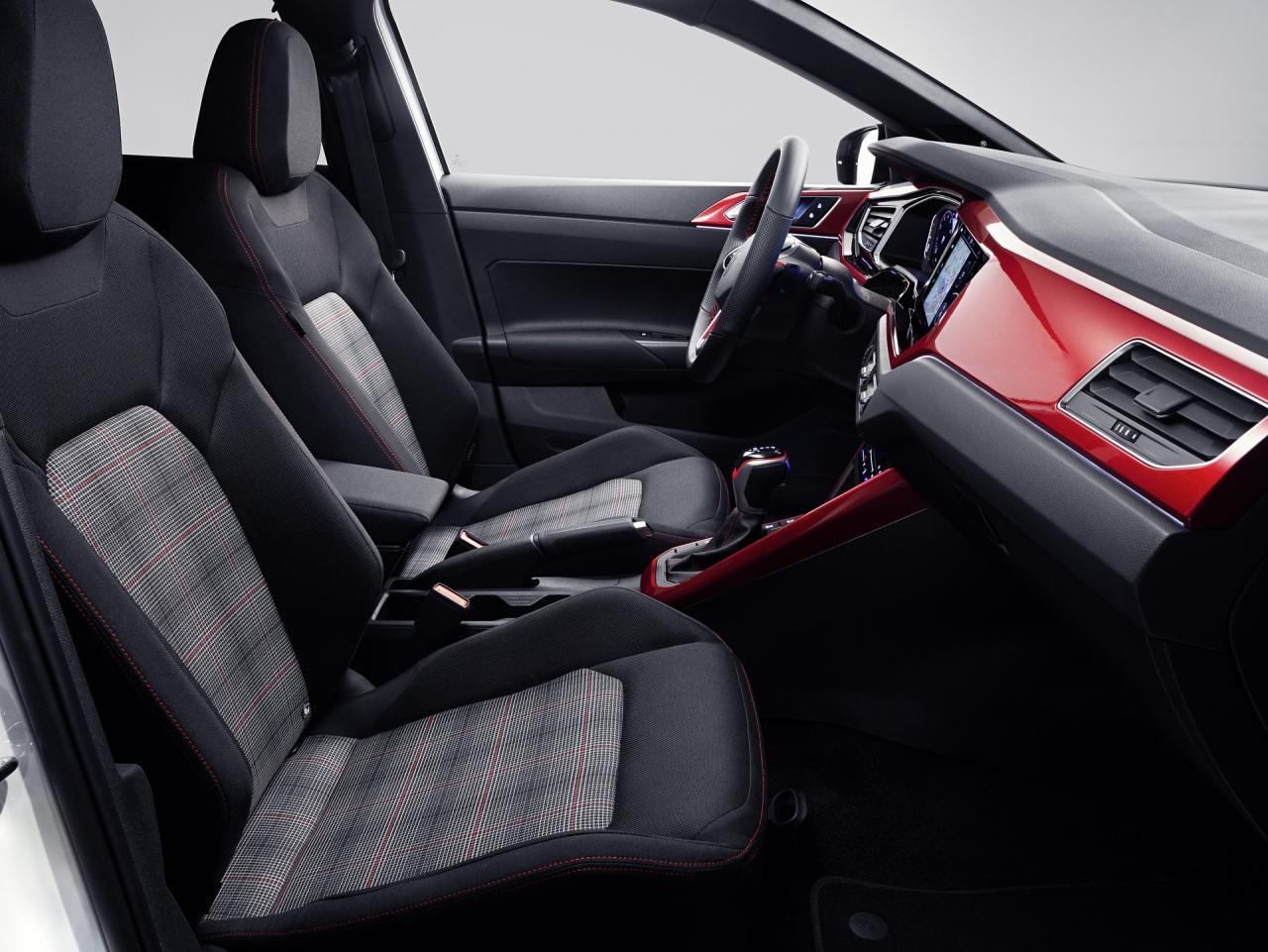 2022-VW-Polo-GTi-15.jpg