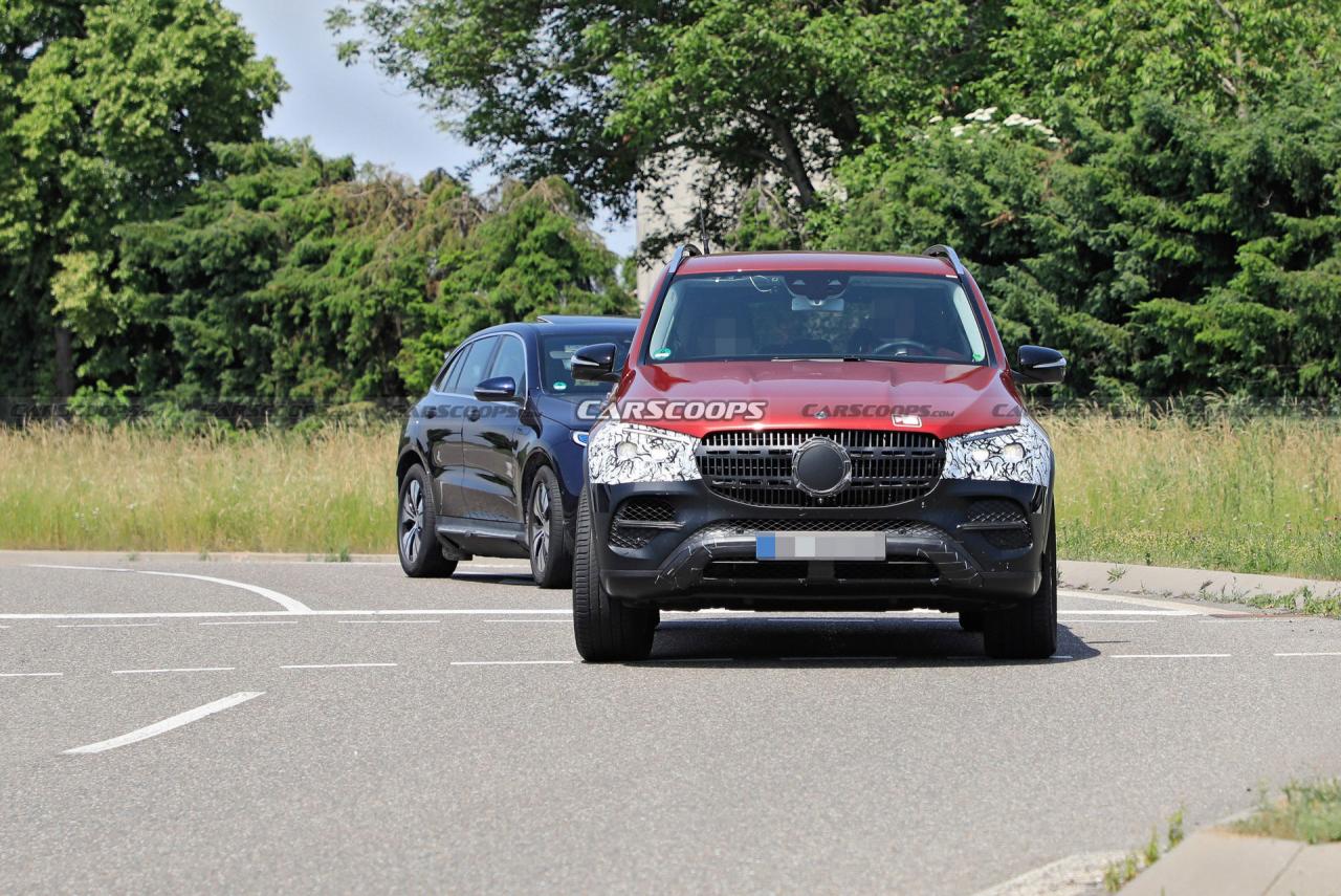 2023-Mercedes-GLE-13.jpg