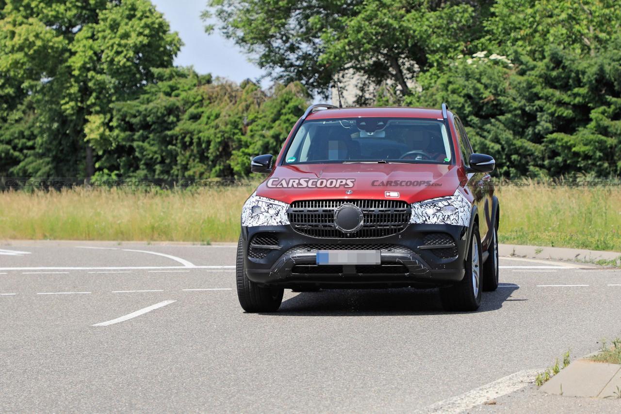 2023-Mercedes-GLE-14.jpg