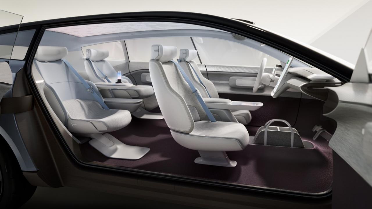 283696_Volvo_Concept_Recharge.jpg