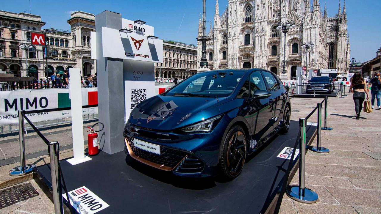 cupra-born-al-mimo-2021.thumb.jpg.084c7f15357bbb09db0be698058eccb6.jpg