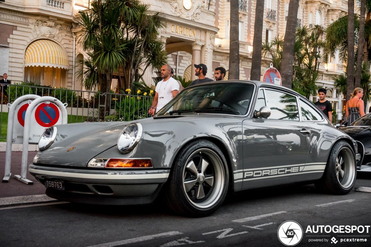 porsche-911-singer-40-c892925022020163208_5.thumb.jpg.b821e2f931978038d5eb9d7fb9100d18.jpg