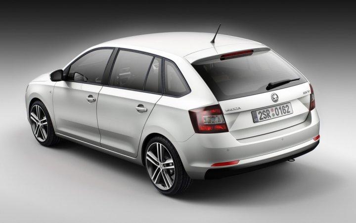 10761__720x540_skoda-rapid-spaceback.jpg.0530a817fb4188697ca82c8559a1d85d.jpg