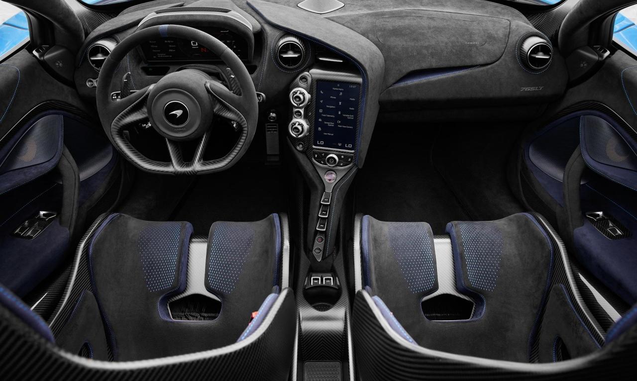 2022-McLaren-765LT-Spider-22.jpg