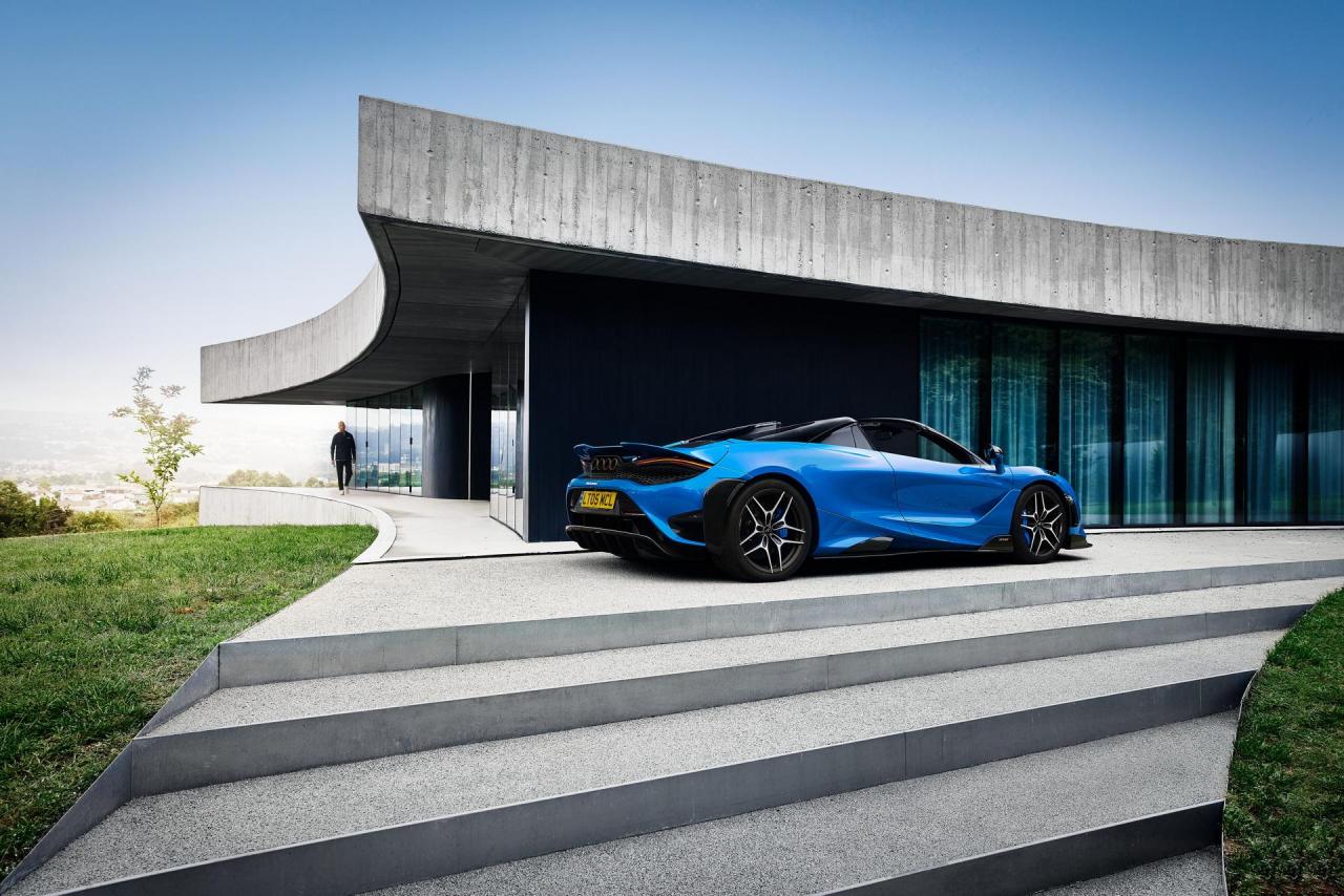 2022-McLaren-765LT-Spider-29.jpg