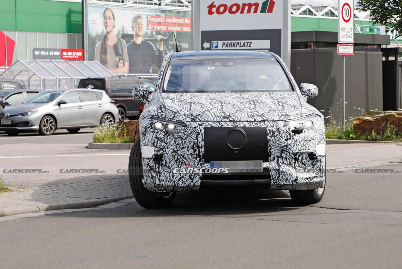 2022-Mercedes-Benz-EQS-SUV-Scoop-35.jpg