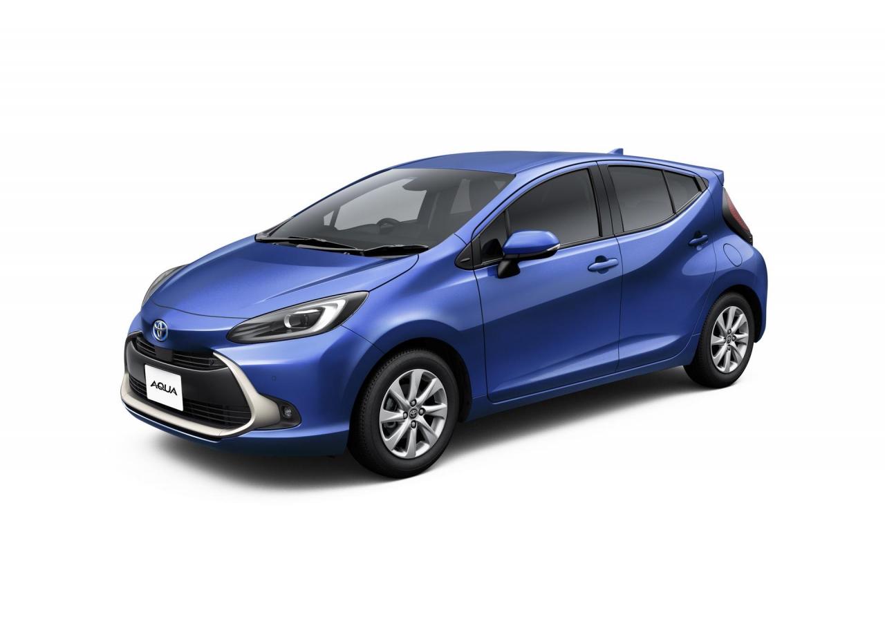 2022-Toyota-Aqua-56.thumb.jpg.47ce659c9d610a98aeb9c35b75767dc7.jpg