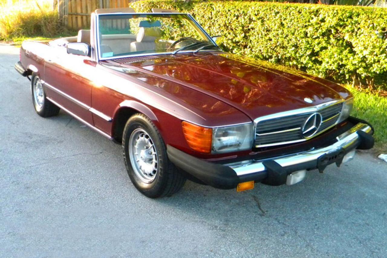 5-81-mercedes-benz-380sl-02.jpg
