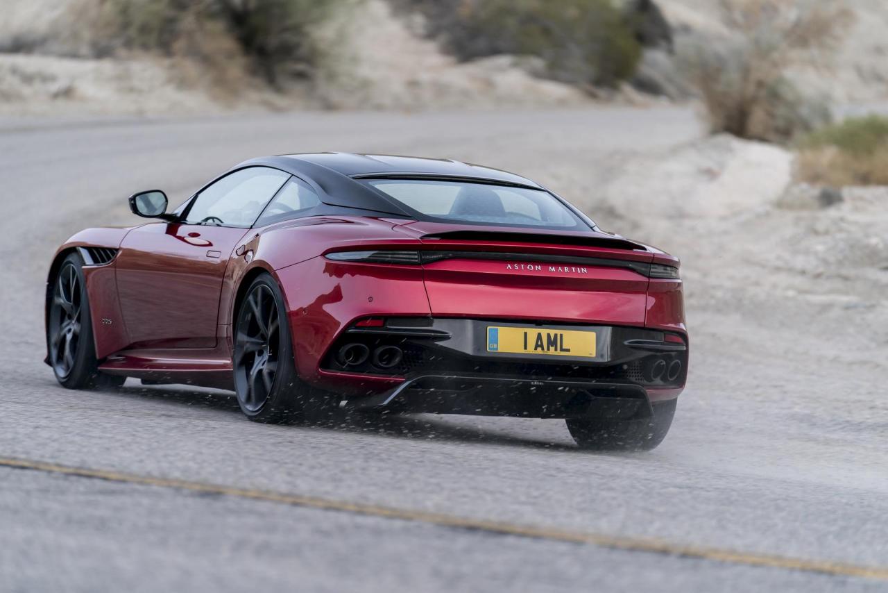 9a087e17-dbs-superleggera-03.jpg