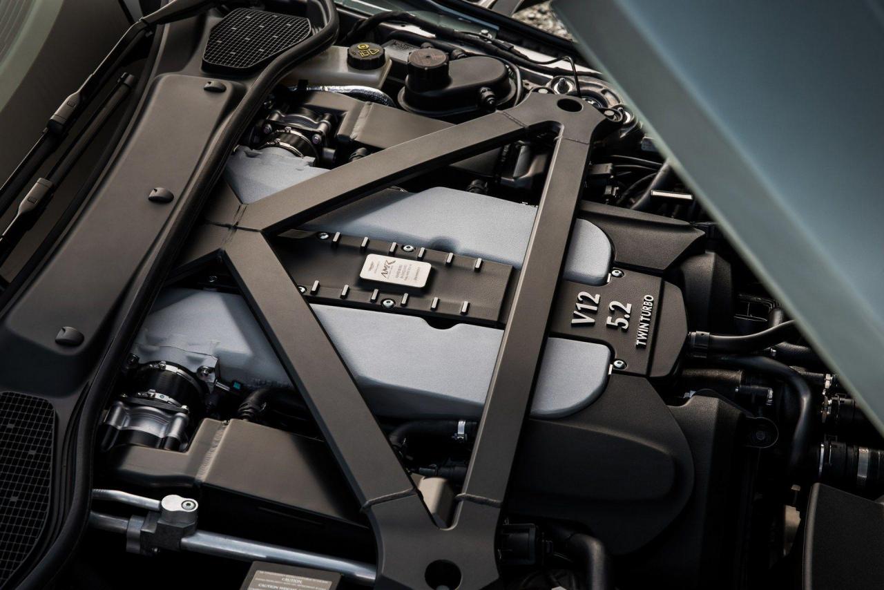 Aston-Martin-DB11-AMR-13.jpg