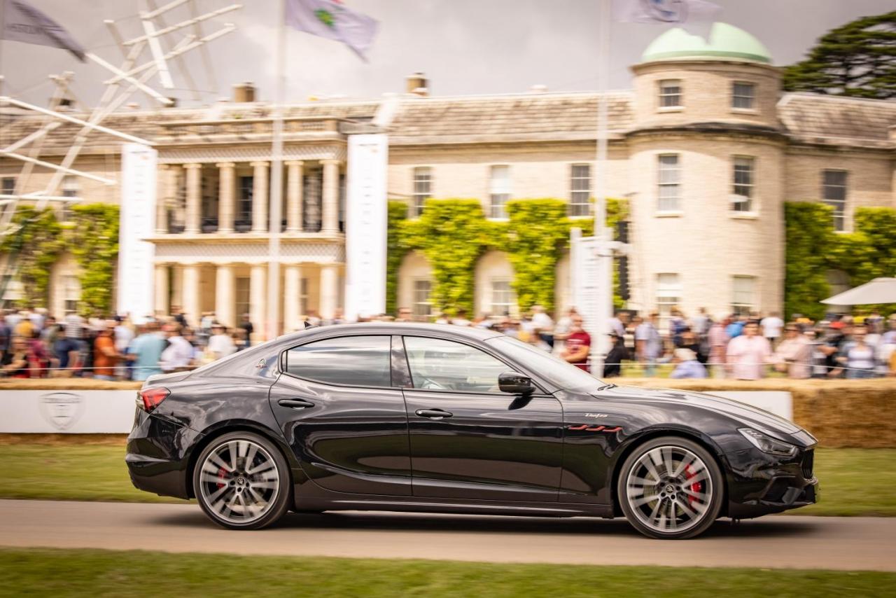 Small-18239-MaseratiGhibliTrofeoatGoodwoodFestivalofSpeed.thumb.jpg.a485b0114f37e5a4d68e89c02dbc571e.jpg