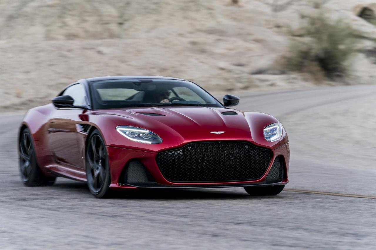 b2d67731-dbs-superleggera-04.jpg