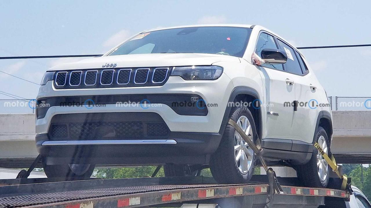 jeep-compass-hybrid-front-view-spy-photo.jpg