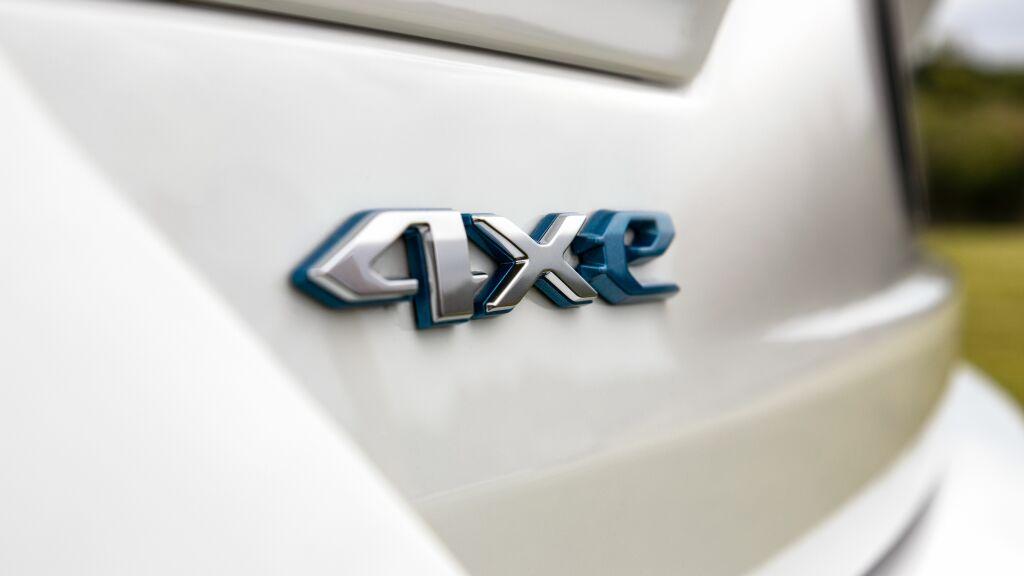 jeep_grand_cherokee_43.jpg.fe9a0ece723c098998686f625e04bce2.jpg