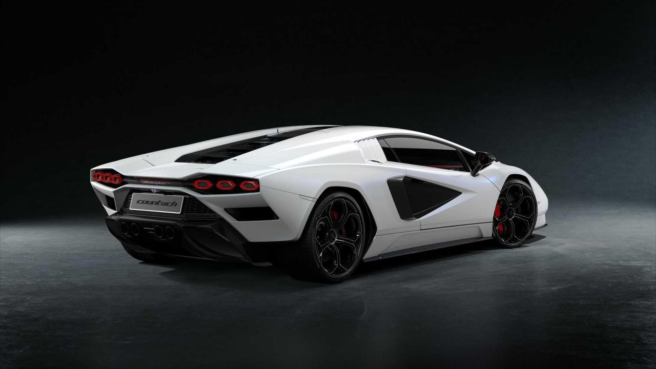 lamborghini-countach-lpi-800-4 (13).jpg