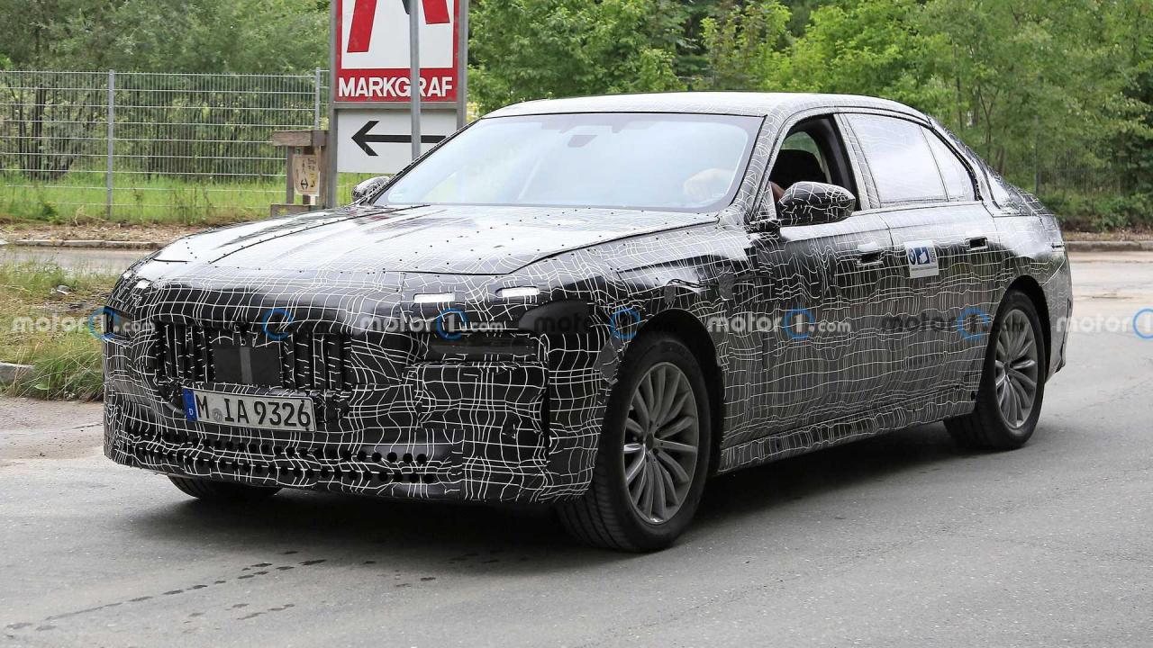 1331186316_2023-bmw-7-series-new-spy-photos-front(1).thumb.jpg.45316186d1a1fca8a905f7ce29822cb1.jpg