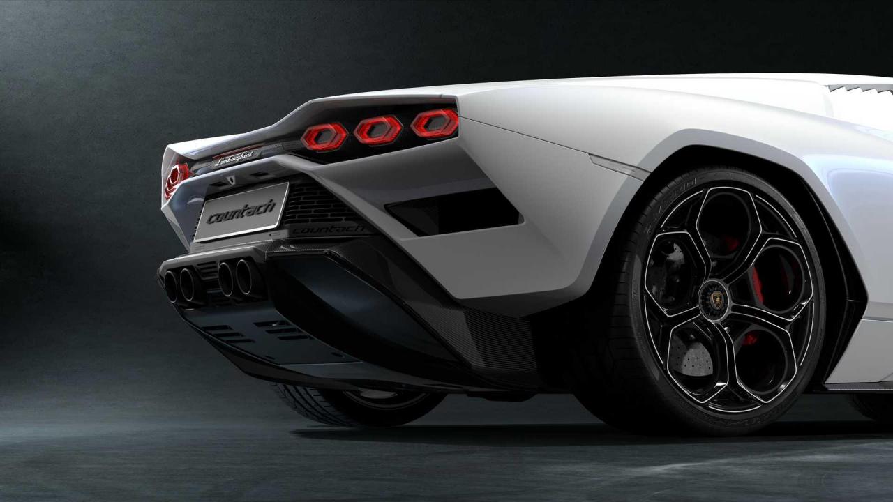 lamborghini-countach-lpi-800-4 (17).jpg
