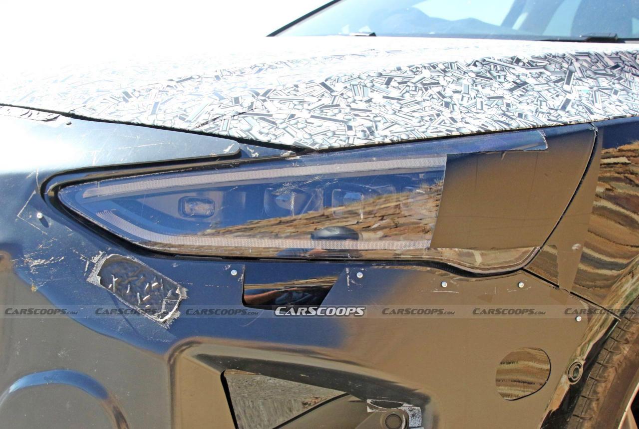2022-Ford-Focus-Wagon-Facelift-Scoop-17.thumb.jpg.4a3d14cd5e9b82856576344964e072ba.jpg