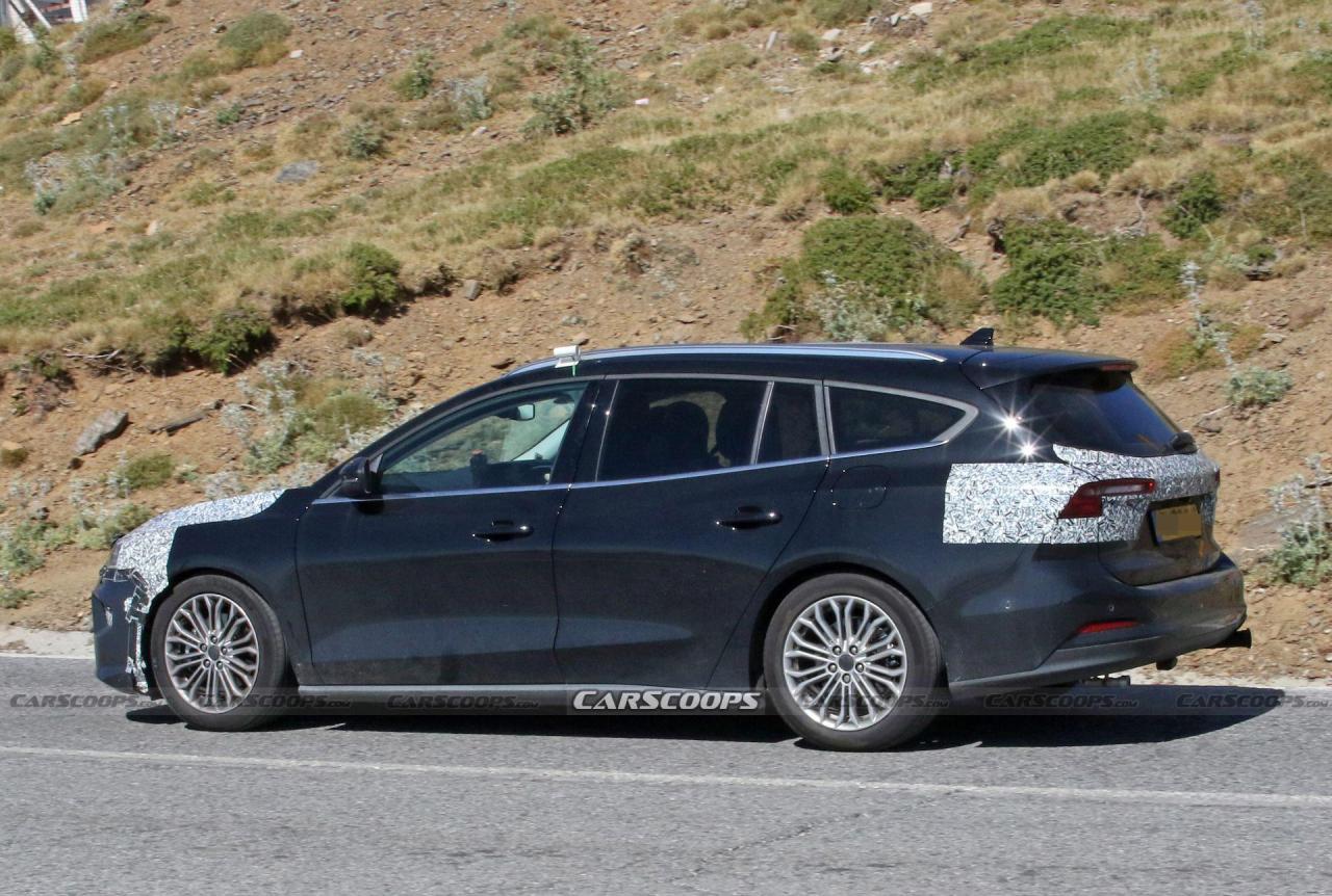 2022-Ford-Focus-Wagon-Facelift-Scoop-5.thumb.jpg.47d689df9a0932e2dd55f3044b4b83ce.jpg
