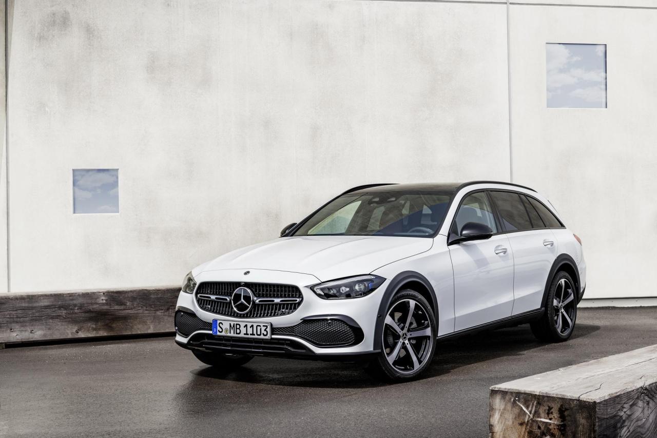 2022-Mercedes-Benz-C-Class-All-Terrain-32.jpg