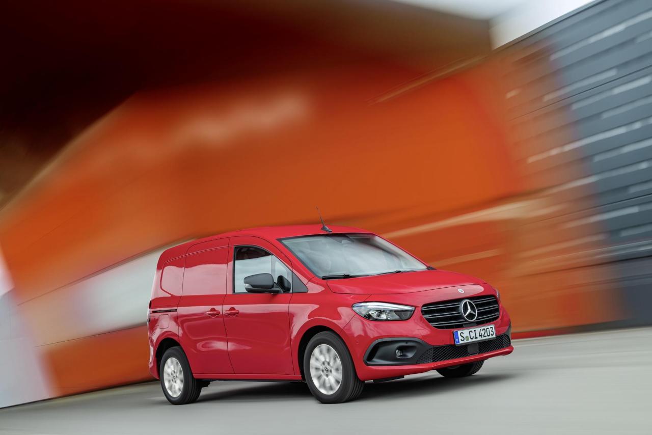 2022-Mercedes-Benz-Citan-19.jpg