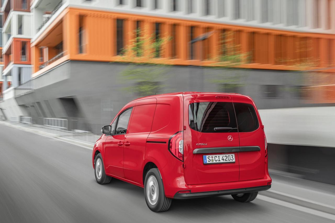 2022-Mercedes-Benz-Citan-6.jpg