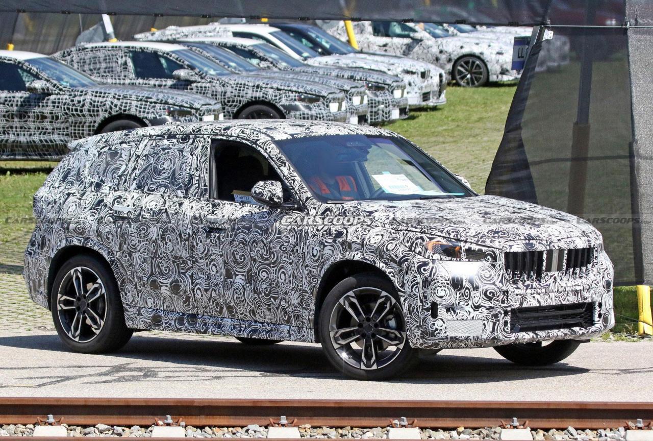 2023-BMW-X1-7.thumb.jpg.292c88b25da9bf2b6c0ea454398e4d56.jpg