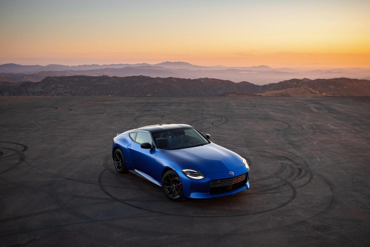 2023-Nissan-Z-Couype-13.jpg