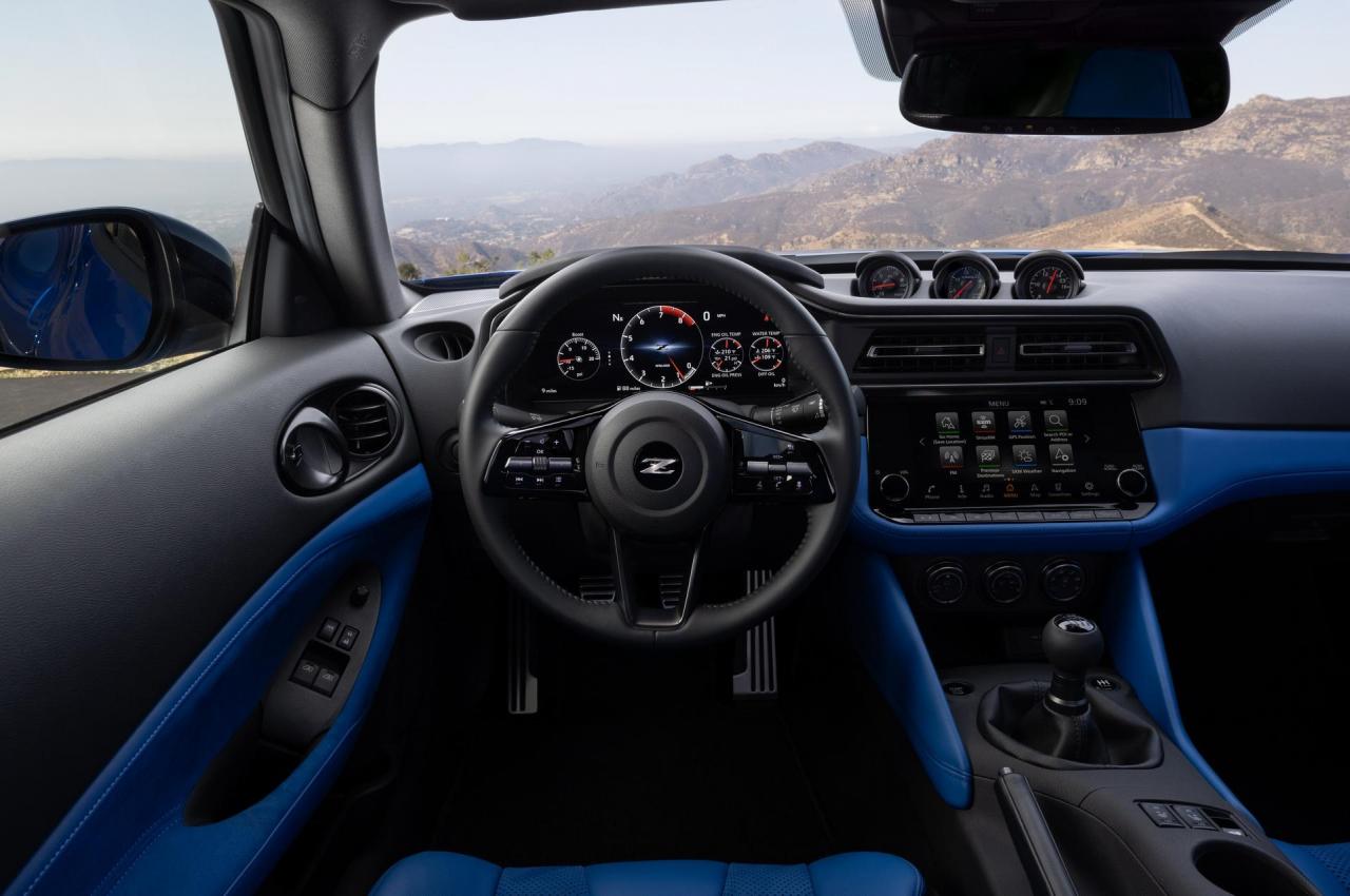 2023-Nissan-Z-Couype-18.jpg